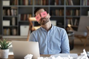 つらい勉強中の眠気！　どう対策すべき？