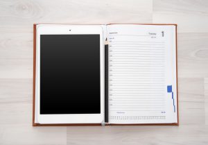 Tablet,With,Blank,Black,Screen